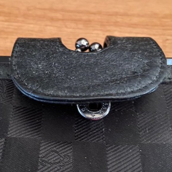 Carpisa Black Clasp Wallet from Italy NWT - Picture 9 of 10